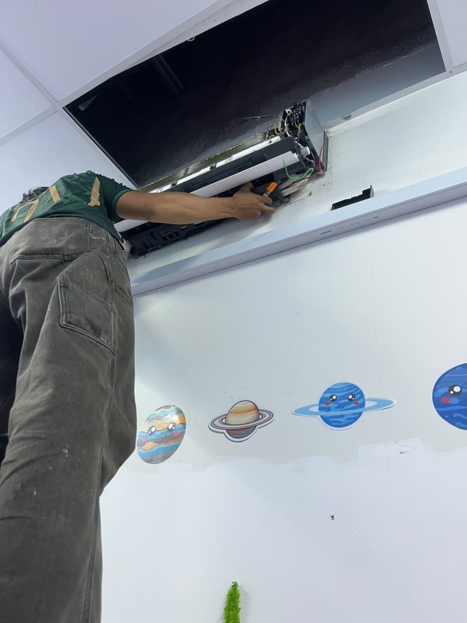 Aircond servicing sample