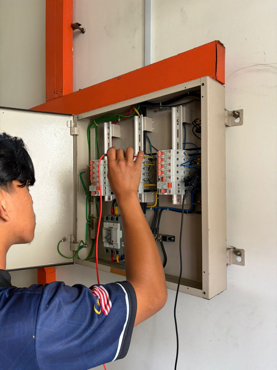 Electrical troubleshooting sample